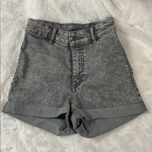 H&M high waisted grey jean shorts